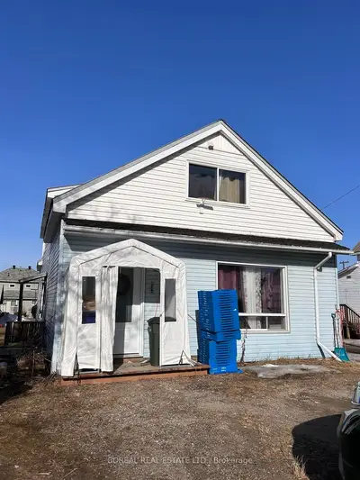287 Tenth Avenue, Cochrane, On P0l 1c0