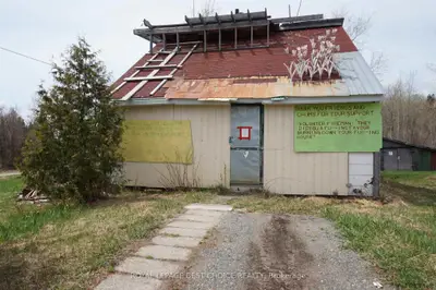 33 Kearns Avenue, Kirkland Lake, On P0x 1x0