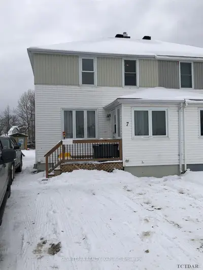 7 Corona Avenue, Kapuskasing, On P5n 1p5