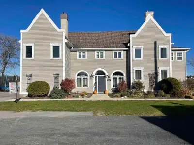 280 Lakefront Avenue, Cochrane, On P0l 1c0