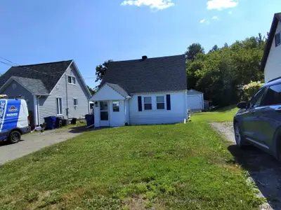 400 Mccamus Avenue, Temiskaming Shores, On P0j 1p0
