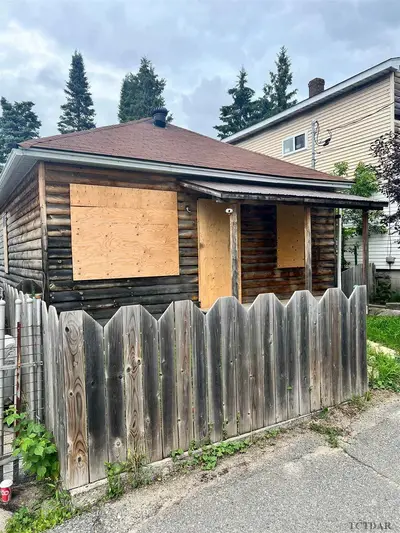109 Croatia Avenue, Timmins, On P0n 1g0