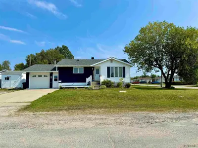 Detached in Kapuskasing