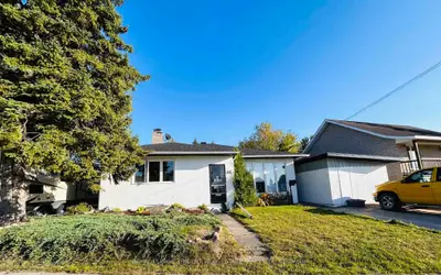 Detached in Kapuskasing