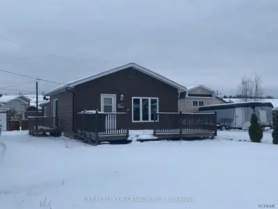 235 Evelyn Crescent, Timmins, On P4n 0c1