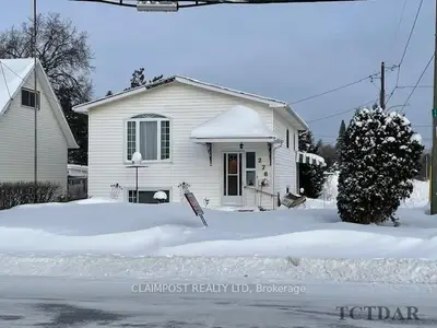276 Ross Avenue E, Timmins, On P4n 5w9