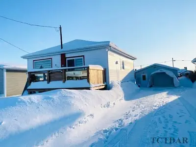 219 Balmoral Street, Mattice-val Cote, On P0l 1t0