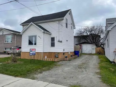 423 Oak Avenue, Timmins, On P4n 4t7