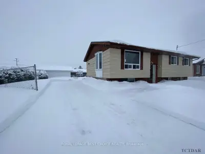 439 Mckelvie Street, Temiskaming Shores, On P0j 1p0