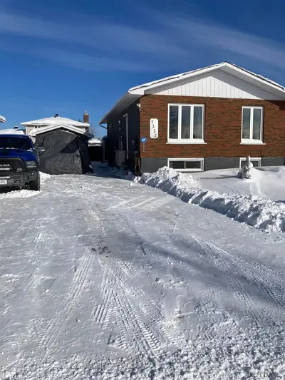 1332 Richard Crescent, Timmins, On P4r 1k9