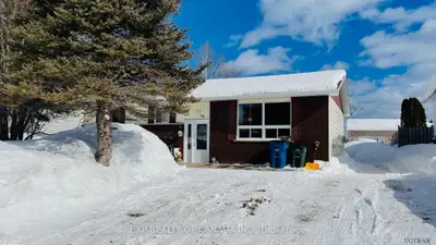 10 Eighteenth Avenue, Cochrane, On P0l 1c0