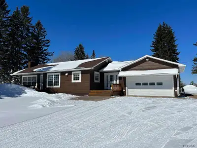 127 Highway 11 E, Kapuskasing, On P0l 1v0