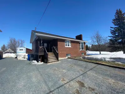 149 Haliburton Avenue, Temiskaming Shores, On P0j 1p0