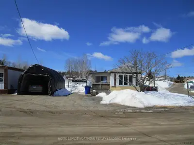 18 Moose Road, Timmins, On P4r 0e5