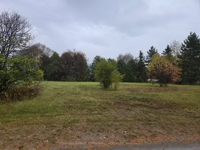 14 Grey Street, Timiskaming, On P0j 1g0