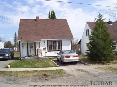 28 Algonquin Avenue, Kirkland Lake, On P2n 1c2
