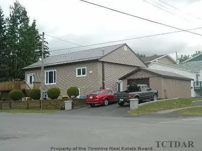 74 Federal Street, Kirkland Lake, On P2n 1g2