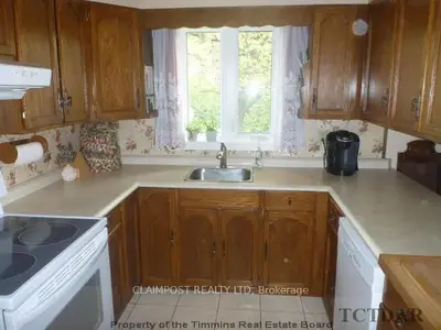 158 Huron Avenue, Timmins, On P4n 7t3