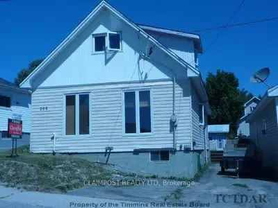 204 Polaris Road, Timmins, On P4n 4l4