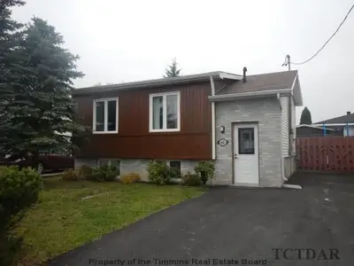 402 Division Street, Timmins, On P0n 1c0