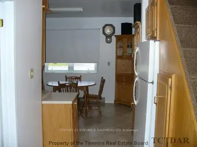 75 King Street, Temiskaming Shores, On P0j 1r0