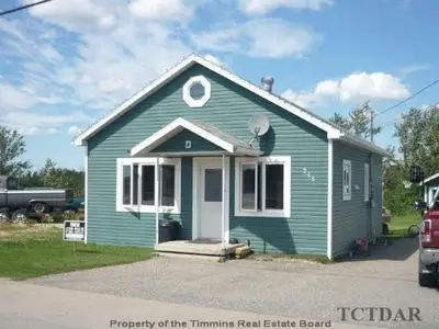 216 King Street, Mattice-val Cote, On P0l 1t0