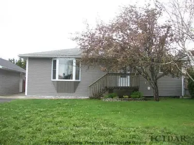 144 Caroline Court, Temiskaming Shores, On P0j 1p0