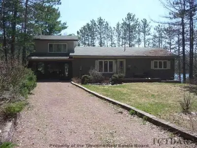 139 Lowell Lake Road, Temagami, On P0h 2h0