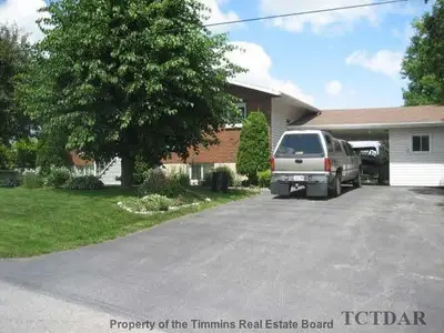 425 Algonquin Street, Temiskaming Shores, On P0j 1k0