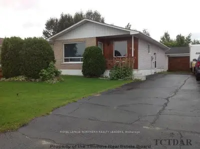 1074 Park Avenue, Timmins, On P4r 1h6