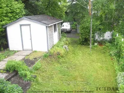 379 Probyn, Temiskaming Shores, On P0j 1k0