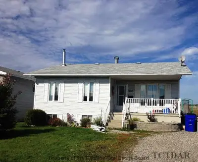 303 Kelly Ann Drive, Timmins, On P4p 1g9