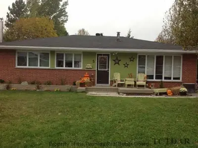 5 Mcphee Avenue, Kirkland Lake, On P2n 1m1