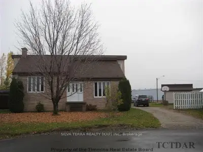 60 Radisson Crescent, Kapuskasing, On P5n 3c3