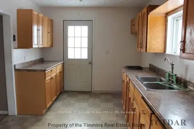 214 Kendall Street, Temiskaming Shores, On P0j 1p0