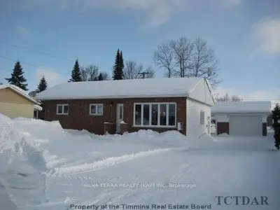 5 Albany Street, Kapuskasing, On P5n 1y8