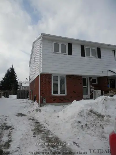 665 Mountjoy Street S, Timmins, On P4n 7z4