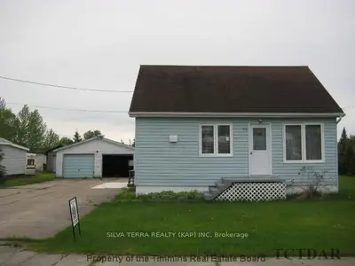 28 St-aubin Avenue, Kapuskasing (moonbeam), On P0l 1v0
