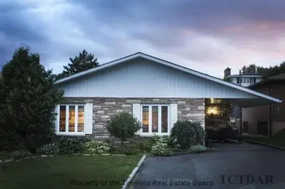 11 Atkins Avenue, Kirkland Lake, On P2n 3n4