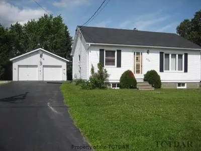 203 Pine Street W, Temiskaming Shores, On P0j 1p0