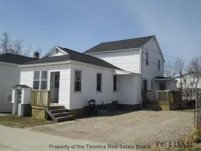 633 Synagogue Avenue, Iroquois Falls, On P0k 1g0