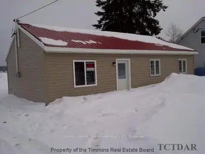 7 First Street, Elk Lake, On P0j 1g0
