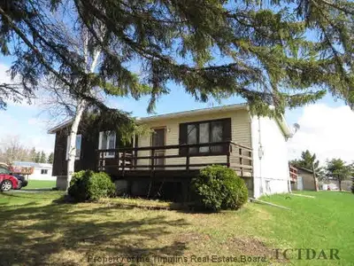 238 Fifth Street, Elk Lake, On P0j 1g0