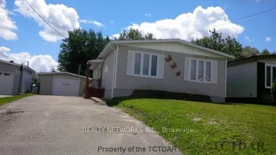 24 Dwyer Avenue, Timmins, On P0n 1g0