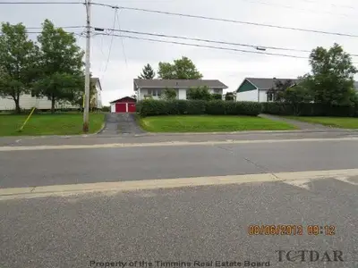 117 Ross Road, Smooth Rock Falls, On P0l 2b0