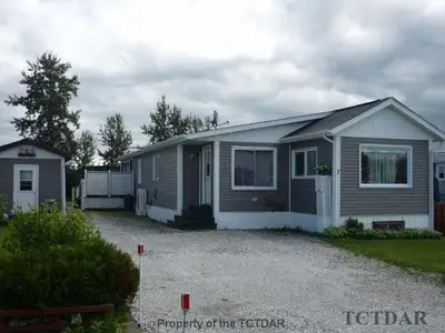 7 Rose Street, Hearst, On P0l 1n0