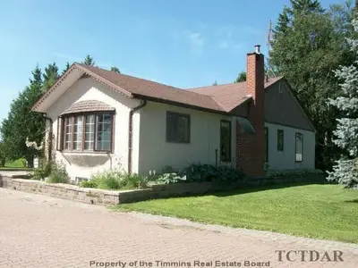287064 Sprucegrove Road, Englehart, On P0j 1h0