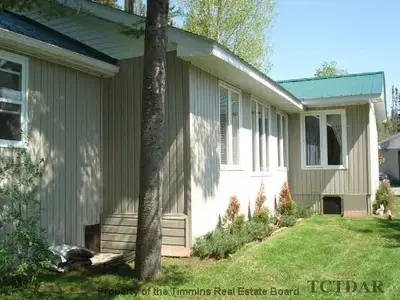 612 Shunsby Road W, Maisonville, Sesekinika, On P0k 1s0