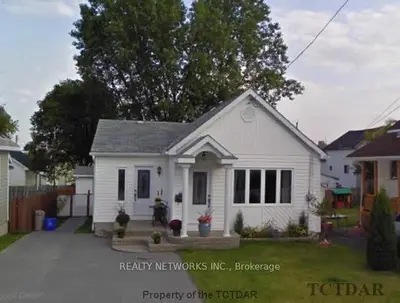 242 Kent, Timmins, On P4n 3c3
