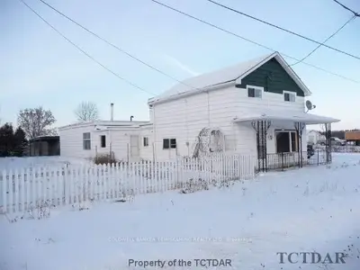 262 Groom Drive, Temiskaming Shores, On P0j 1r0